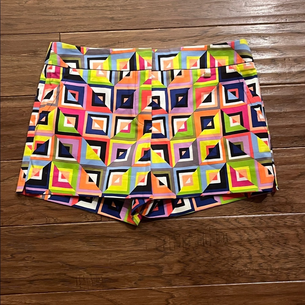 Trina Turk Corbin 2 Shift Geometric Print Shorts Size 4